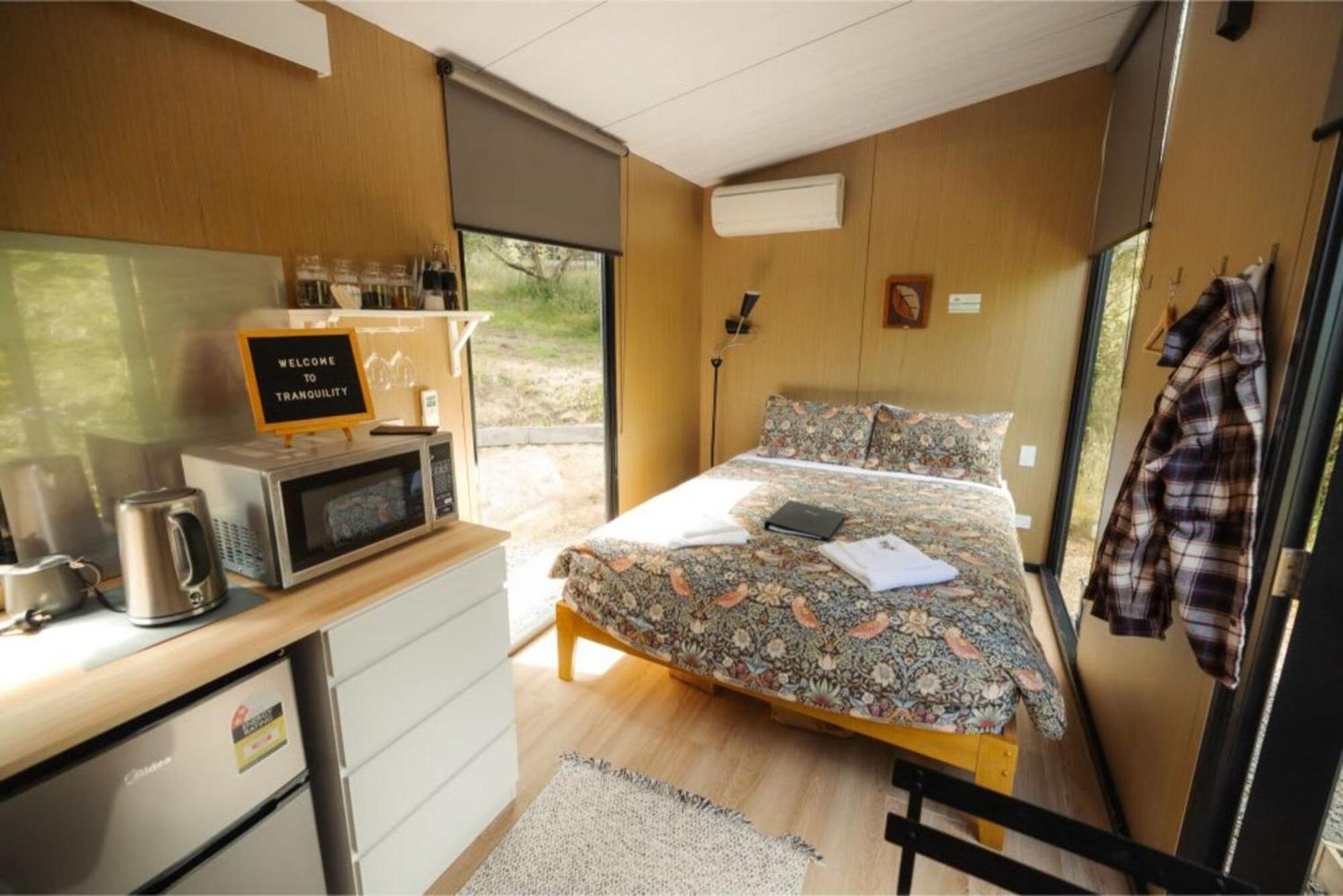 Tranquility Tiny House By Tiny Away Villa Owaka Exterior photo